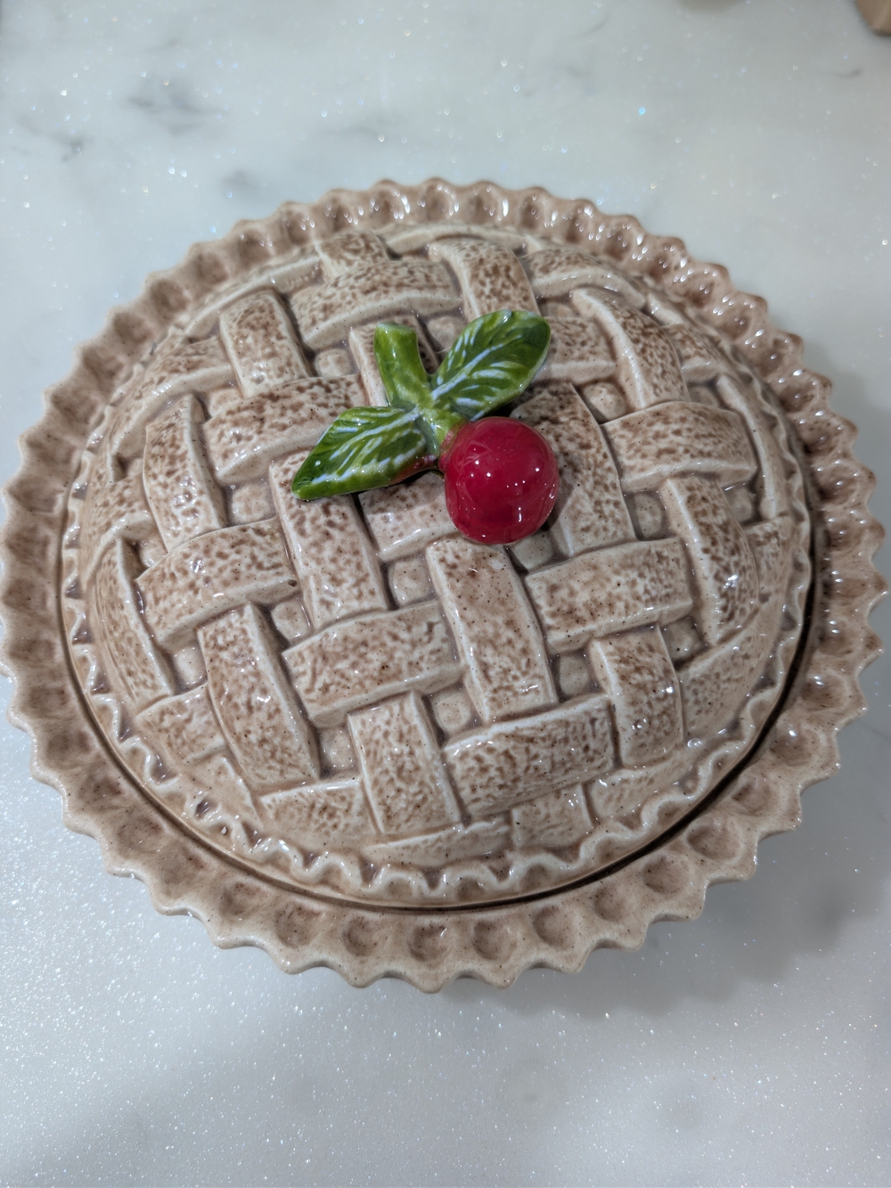 Vintage Lidded Ceramic Pie Dish